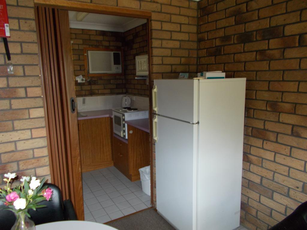 Park House Motor Inn Oakey Exterior foto